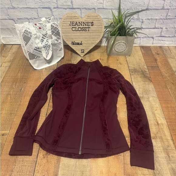 Lululemon Define Jacket Flocked
Dark Adobe size 8 - Picture 1 of 15